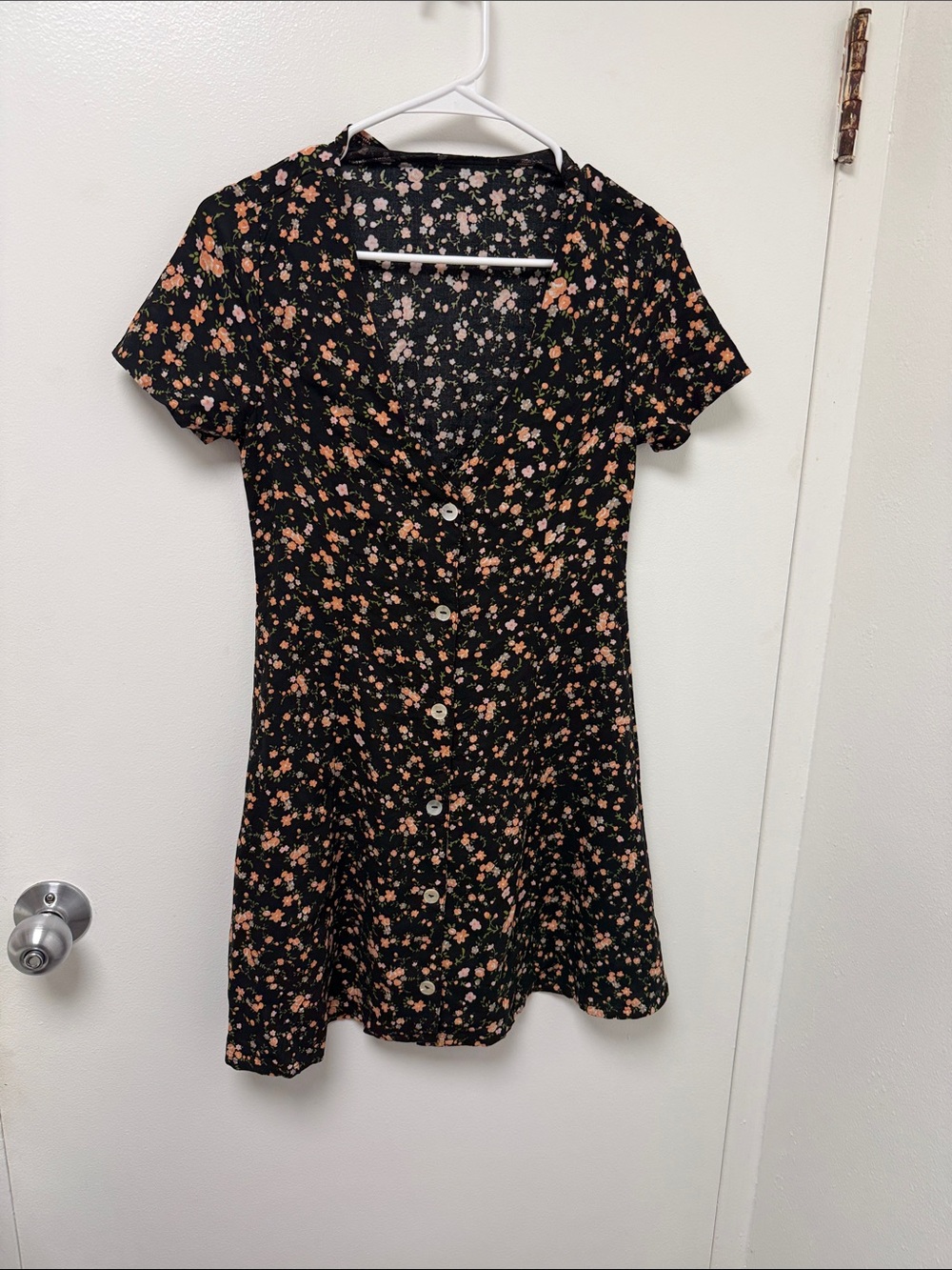 RVCA Black Floral Button-Front Mini Dress in Peach Print